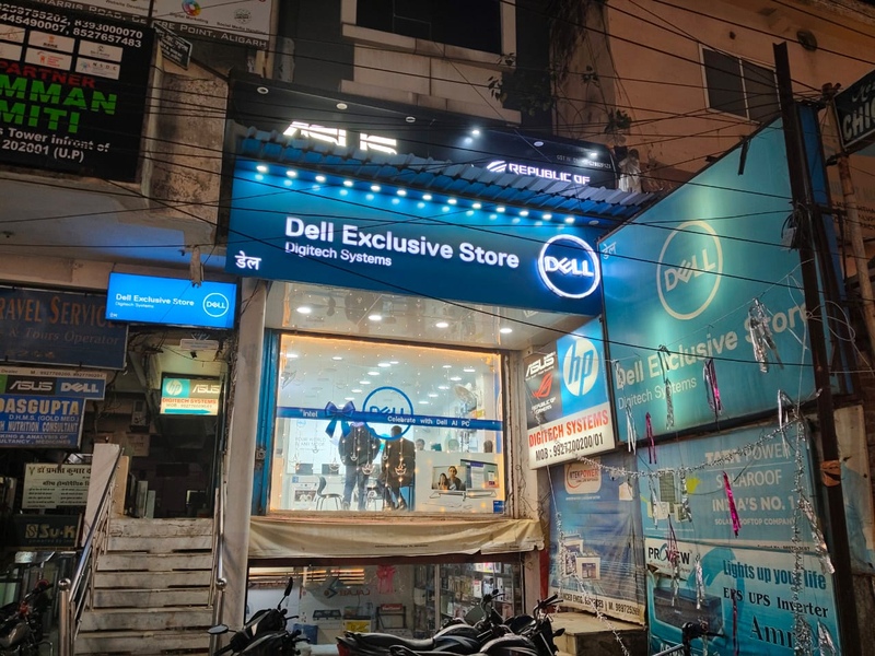 Cover photo of Digitech Systems || Best Laptop Showroom